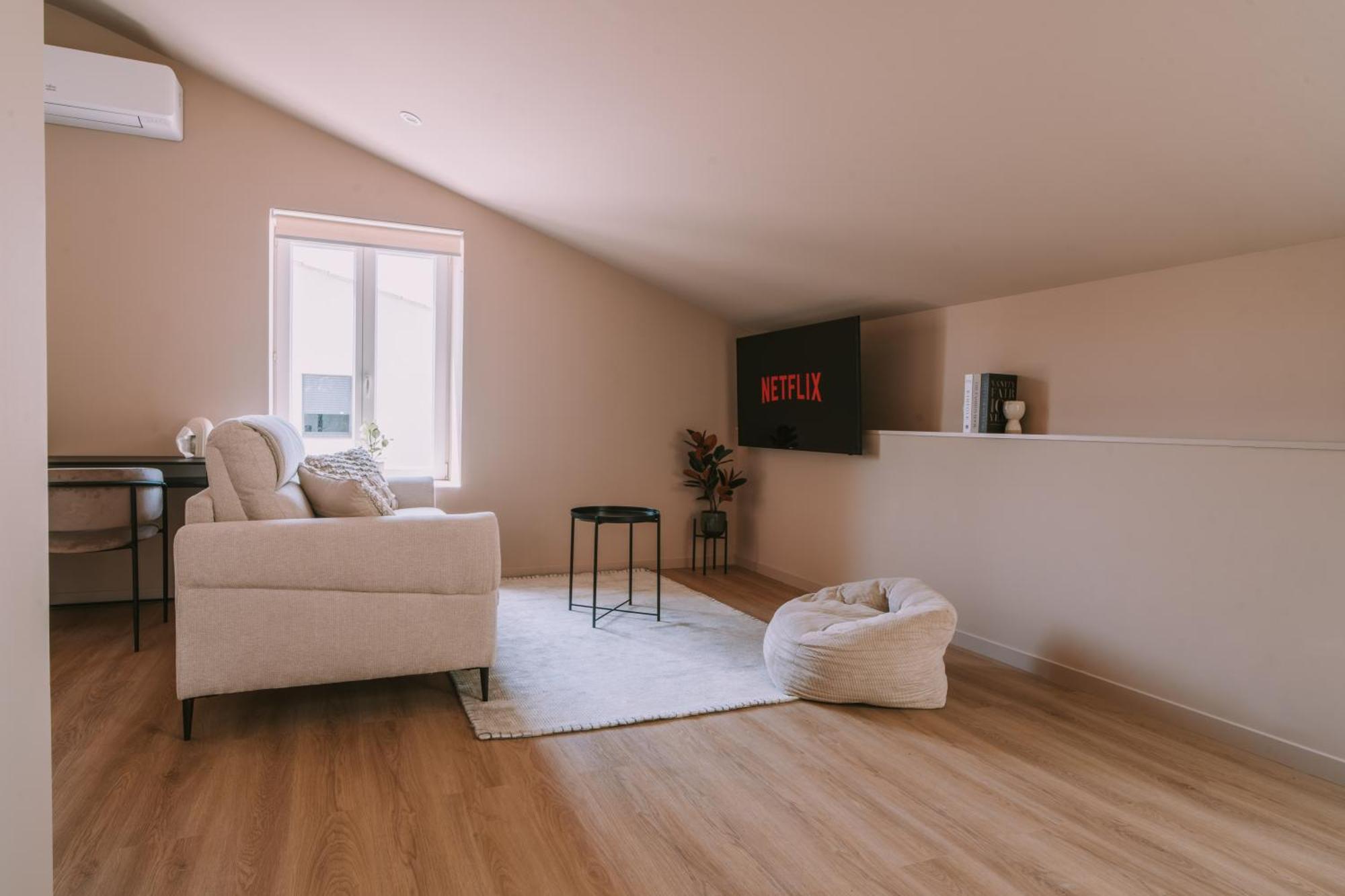 Quietude-Loft Neuf-Clim & Parking Apartment Roquefort-la-Bedoule Exterior photo